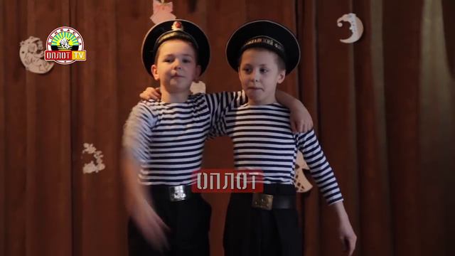 • Рождество в Углегорске смотреть онлайн