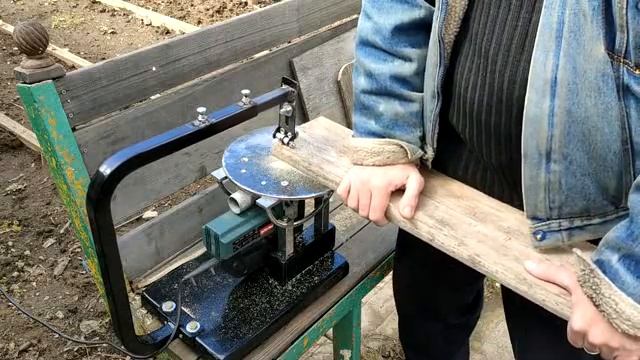 Стационарный лобзик из подручных материалов смотреть онлайн
