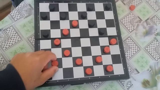 Шашки и шахматы смотреть онлайн