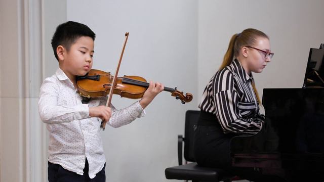 Accolay: Violin Concerto In A Minor (I. Allegro Moderato) - Timmy Wang