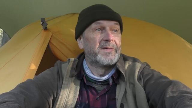 Одиночка по "подмосковным дебрям" (1). Ночной переход в золотую осень смотреть онлайн