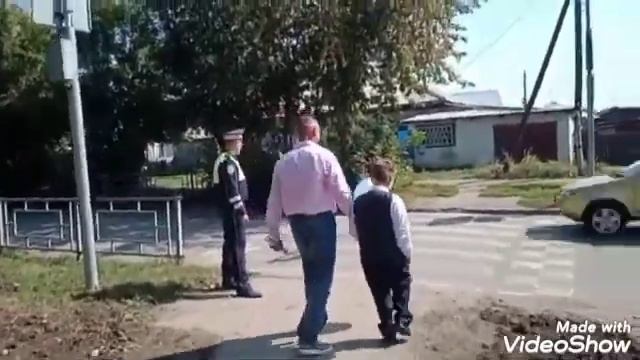 Здравствуй школа! Первый раз! В первый класс! Хочу тоже в школу! смотреть онлайн