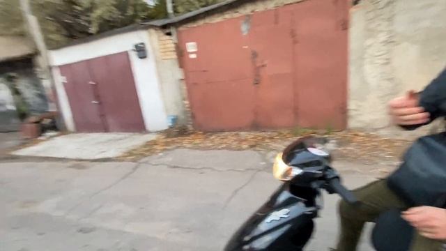 Продаю скутера.Yamaha Jog SA 39 ZR смотреть онлайн