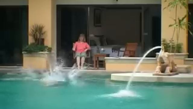 Thara Patong Beach Resort & Spa смотреть онлайн