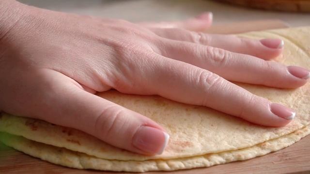 Вкусные и Полезные ЗАВТРАКИ за 5 МИНУТ - 4 Идеи для Завтрака для тех у кого нету Времени.mp4 смотреть онлайн