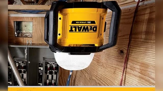 DEWALT 20V MAX* LED Work Light, Tool Only (DCL074) смотреть онлайн