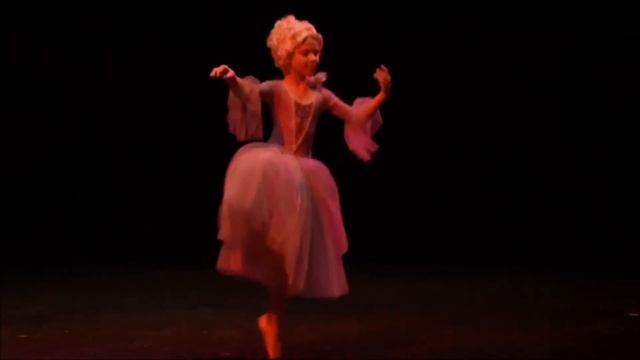 Дорога к танцу. Посвящение выпускникам 2020 года смотреть онлайн