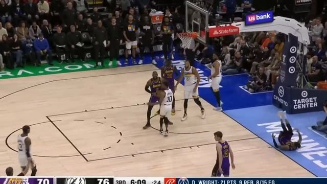 LBJ TO AD "COME ON! U NOT INJURED AGAIN! GET YO SELF BACK OUT THERE" смотреть онлайн