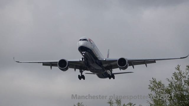 (4K) Plane Spotting At (LHR) London Heathrow Airport (EGLL) On Runway 09L On The 28/08/2021 смотреть онлайн