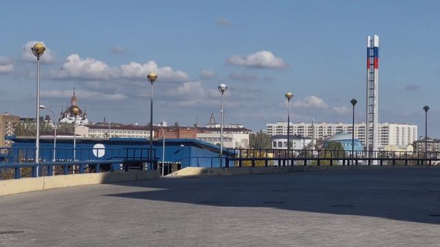 Мариуполь: спортивный комплекс "Ильичевец" обзор территории вокруг. Ноябрь 2023 смотреть онлайн