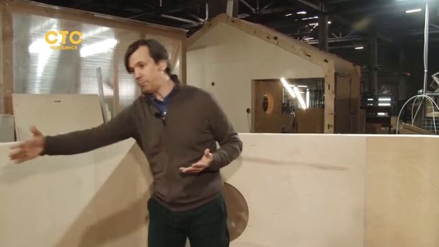 Картон и фанера против морозов: челябинец создал дом из необычных материалов смотреть онлайн