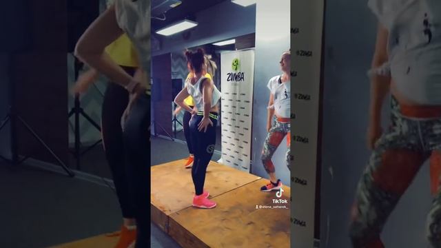 Zumba dance смотреть онлайн