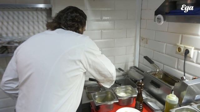 Как приготовить римскую пасту качо-э-пепе смотреть онлайн