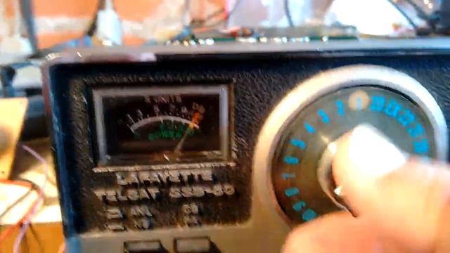 Lafayette ssb50 23 canais cristalizados e vfo dds si5351 . смотреть онлайн