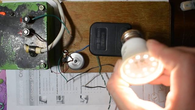 Трейлер ИНВЕРТОР на моторчике и ТРАНСФОРМАТОРЕ смотреть онлайн