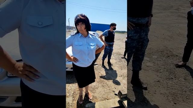 Быдло тупые Судебные приставы беспредел Ростов рынок Атлант смотреть всем РЕЙДЕРСКИЙ захват смотреть онлайн