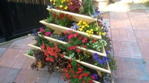 Многоярусная клумба