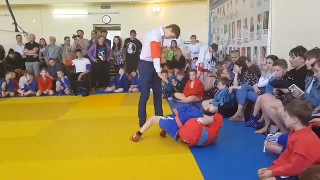 Анастасия Т 34 Тюнина 9 лет Соревнования по самбо Севастополь 5 смотреть онлайн