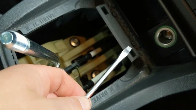 Installing An AIRTEC Short Shifter - MK2 Focus ST225