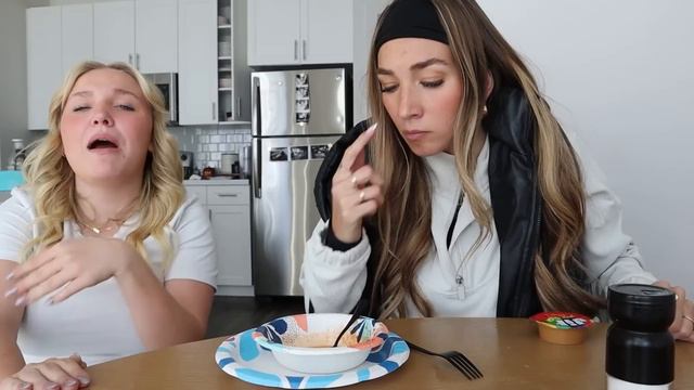 My little SISTER TRIES my PREGNANCY CRAVINGS! смотреть онлайн