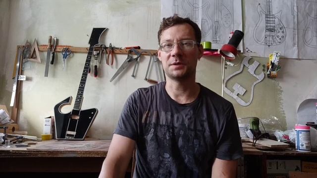 Бас-гитара Трубадура: начал красить смотреть онлайн