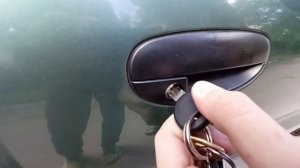 Как открывать двери в машину Ланос?