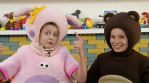 Свинка Кукутик и Медведь - Йога челлендж - Развивающие игры занятия для детей малышей