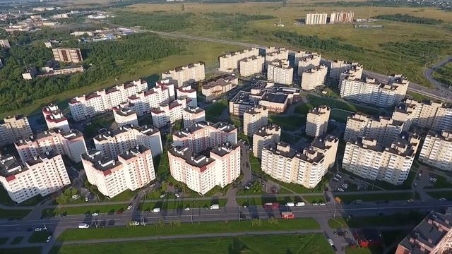 Красное Село. Ул. Освобождения, ул. Спирина, ЖК Аннинский парк. смотреть онлайн