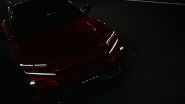 【CROWN】 “SPORT” 走行シーン смотреть онлайн