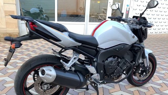 Yamaha FZ1 смотреть онлайн