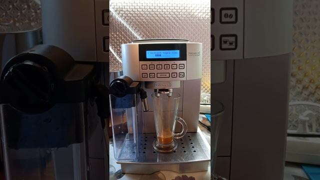 кофемашина Delonghi MAGNIFICA S смотреть онлайн