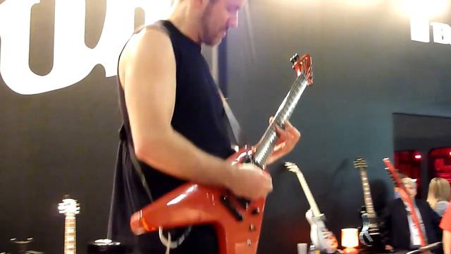 Jeff Waters (Annihilator) performing Alison Hell from the Album Alice in Hell at Musik Messe 2010! смотреть онлайн