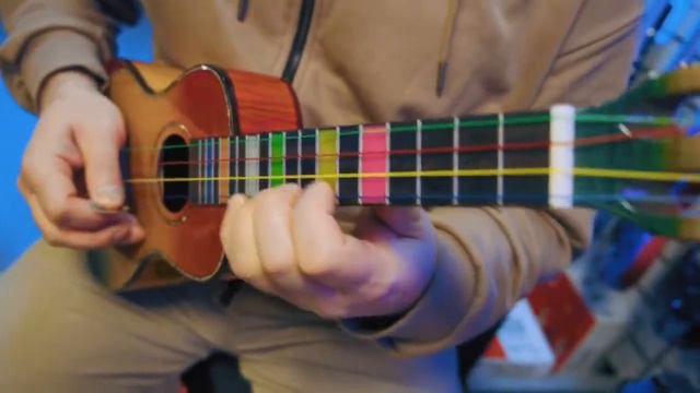 Музичний магазин Mayak-music. Широкий вибір музичних інструментів в наявності.