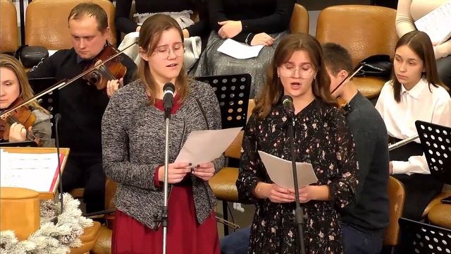 Дремлют в поле пастухи — Лиза и Мария Довжик [песня] смотреть онлайн