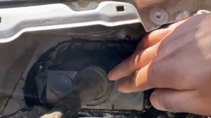 шкода октавия тур вода под ковриками причина