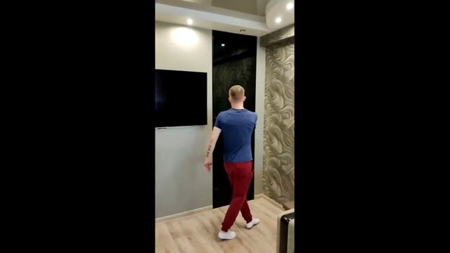 Шкаф-гармошка Hettich Wing-line стекло лакобель черное смотреть онлайн