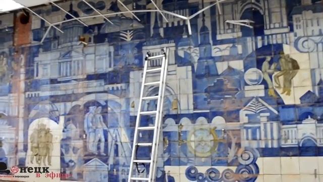 Гастроном "Ленинград". То самое легендарное советское панно смотреть онлайн