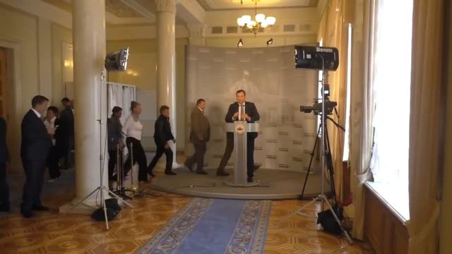 Народні депутати ВР знають хто відібрав у жителів села Кодаки 100га землі смотреть онлайн