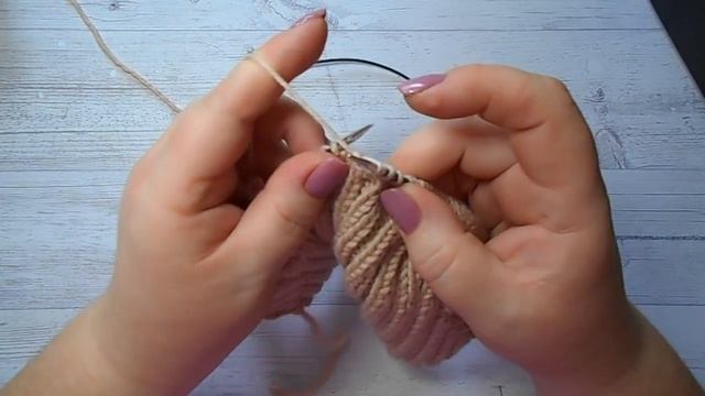 "Эльф" / шапочка спицами. 4 размера - 0-3, 3-6, 6-9, 9-12 месяцев смотреть онлайн