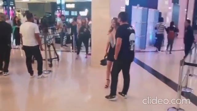 Феофилактова тоскует в разлуке с бросившим её женихом смотреть онлайн