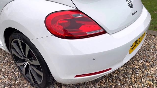 2013/63 Candy White Volkswagen Beetle 2.0 T FSI 6 Speed Manual Black Vienna Leather Heated Privacy смотреть онлайн