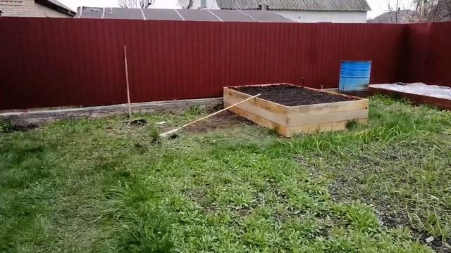 Бредовая идея красного цвета. На даче у зятя перемены. смотреть онлайн