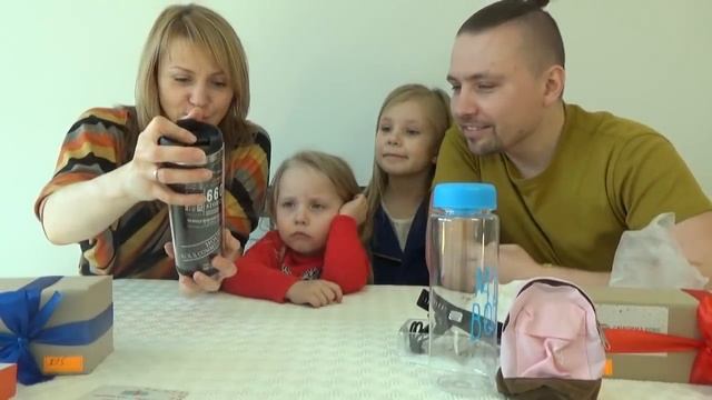 Открываем 6 подарков от сюрприз бокса ! смотреть онлайн