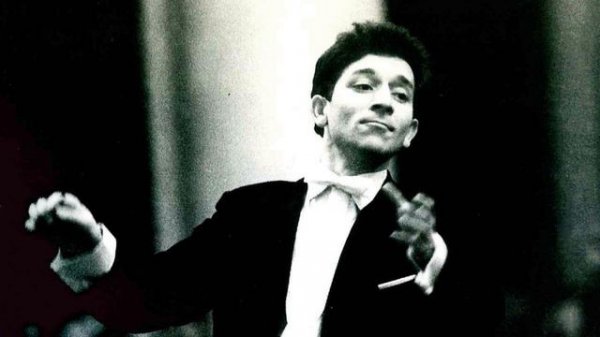 Yuri Temirkanov conducts Rachmaninoff Symphony no. 2 – live 1994