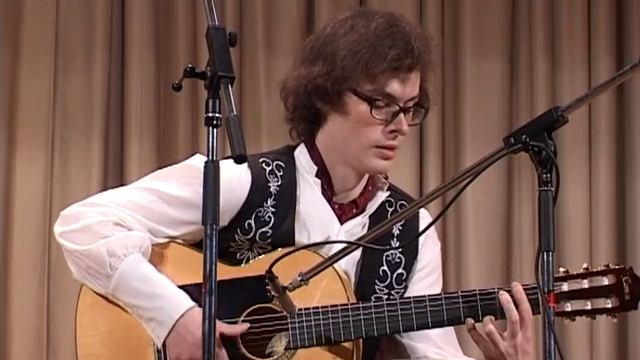 Михаил Спичков играет испанское фламенко на гитаре смотреть онлайн