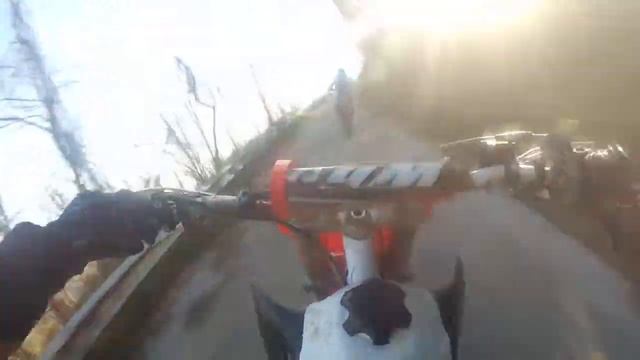 Honda cr 125 hpp / KTM SX 150 смотреть онлайн