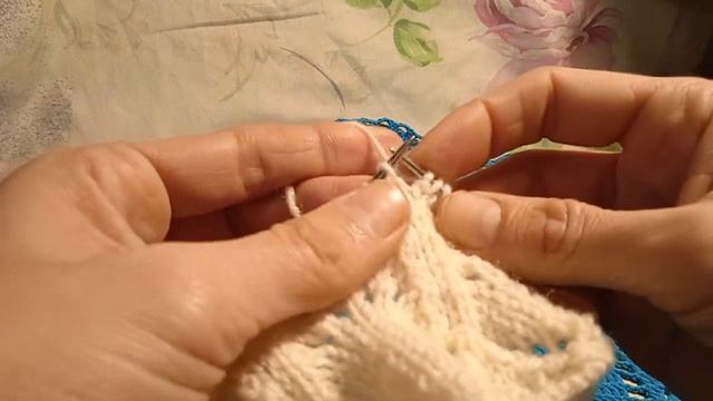 Шикарный ажурный узор спицами смотреть онлайн