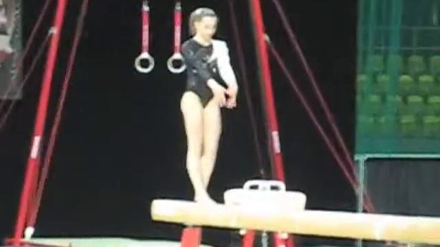 Kristina Vaculik (CAN) Balance Beam, 2010 Gymnix International Cup смотреть онлайн