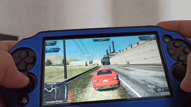 PS Vita'da Need For Speed : Most Wanted 2 oynayamıyoruz смотреть онлайн