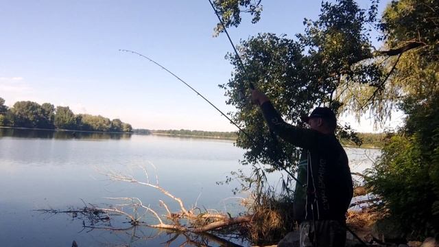 Рыбалка на реке Днепр,fishing on the Dnieper river 19.07.2022 смотреть онлайн